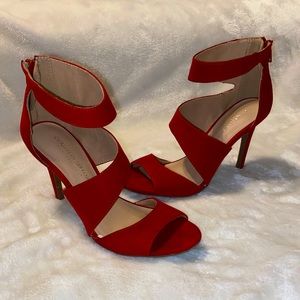 Red Cutout Size 7 Christian Siriano Stilettos